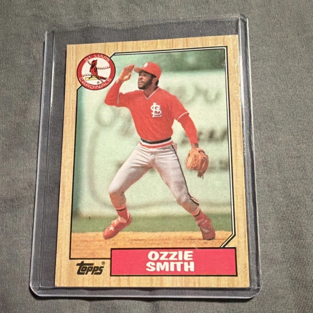 Topps 1987 Ozzie Smith #749 St. Louis Cardinals Baseball Card MLB